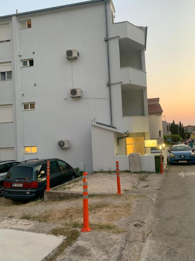 Cozy Beach Apartments Makarska Zewnętrze zdjęcie
